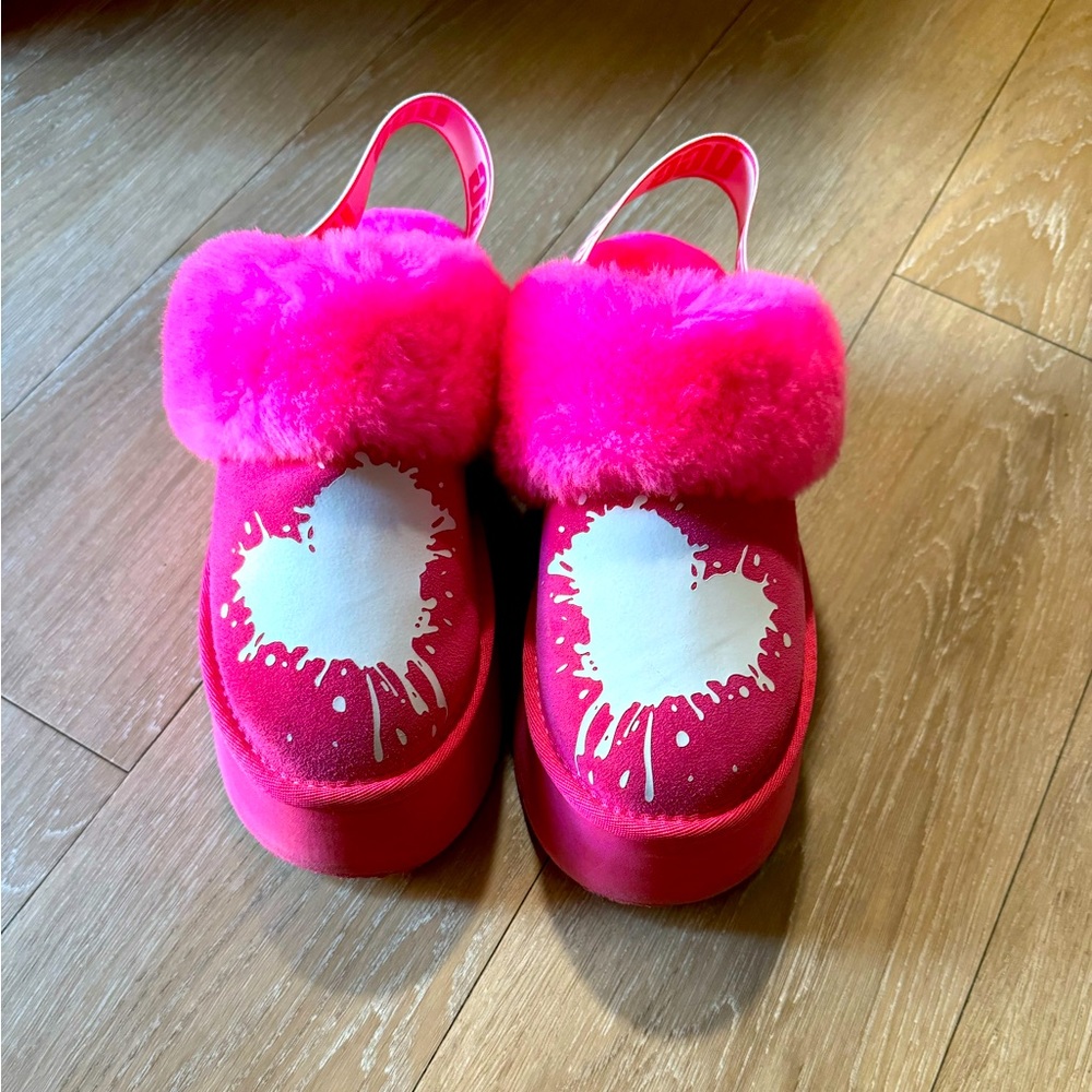 Ugg Funkette Valentine platform slipper